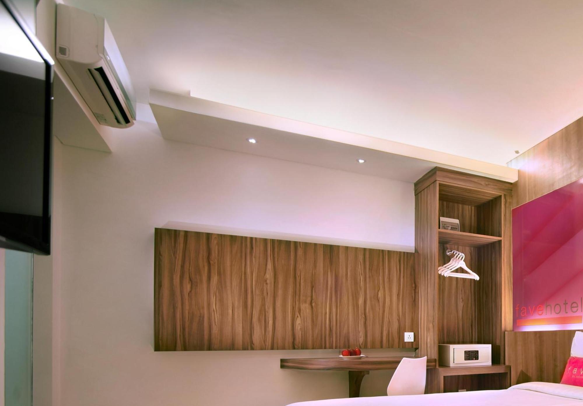 Favehotel Ltc Glodok Джакарта Екстер'єр фото