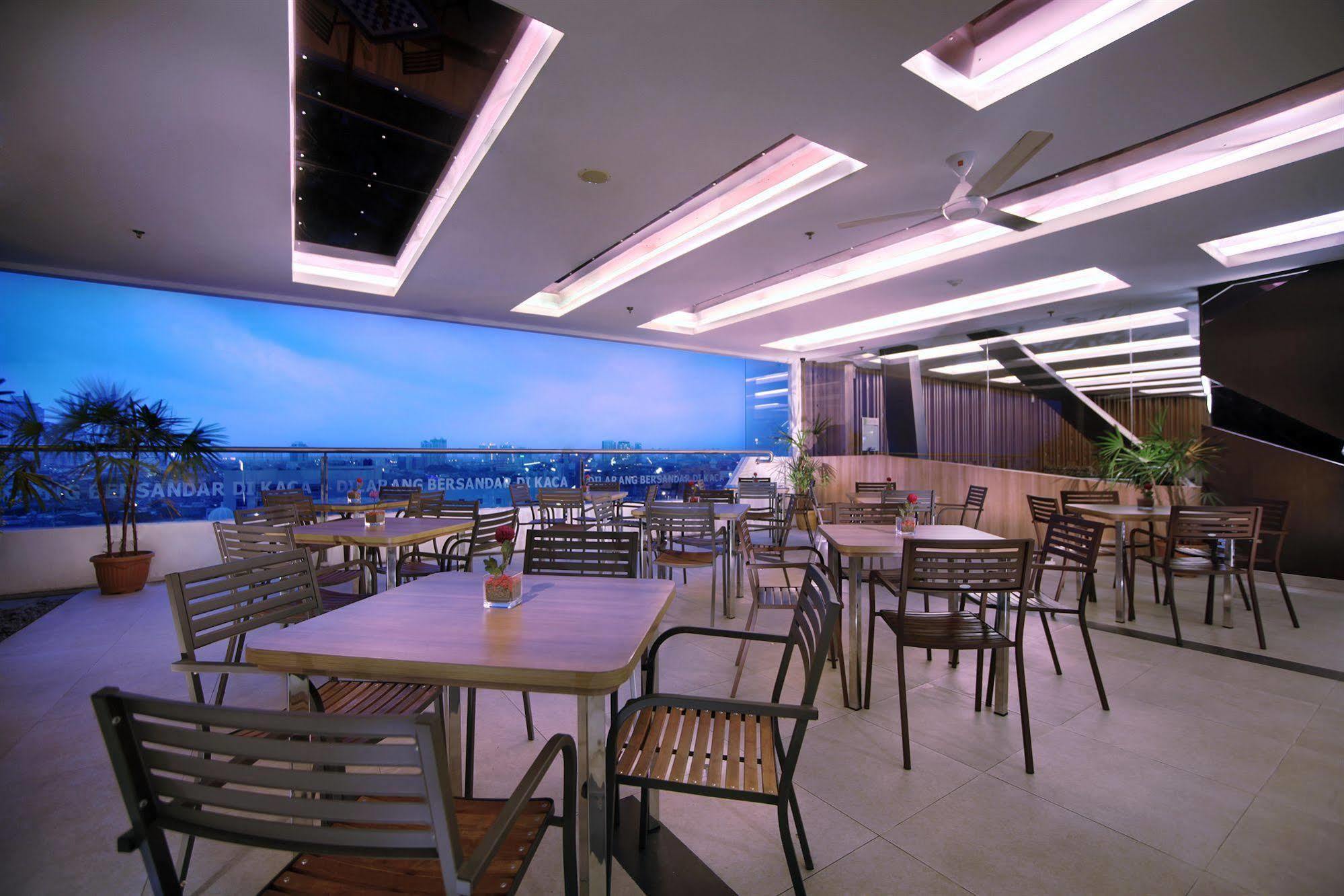 Favehotel Ltc Glodok Джакарта Екстер'єр фото